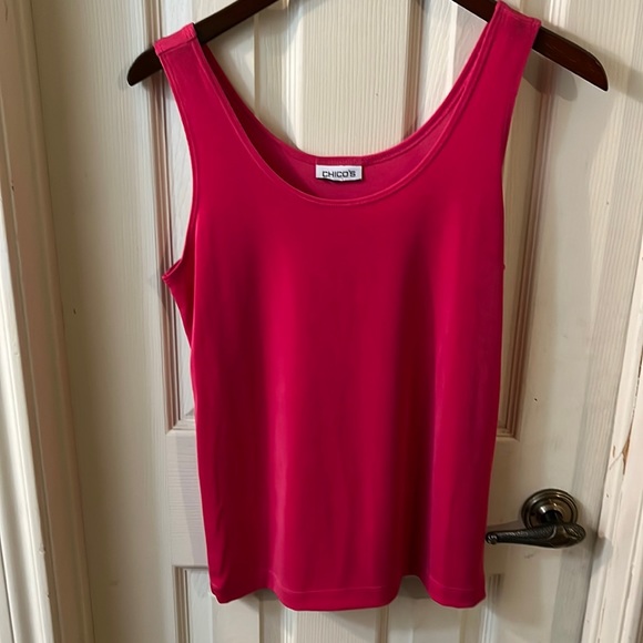 Chico's Tops - CHICO’S SLEEVELESS TOP SIZE LARGE